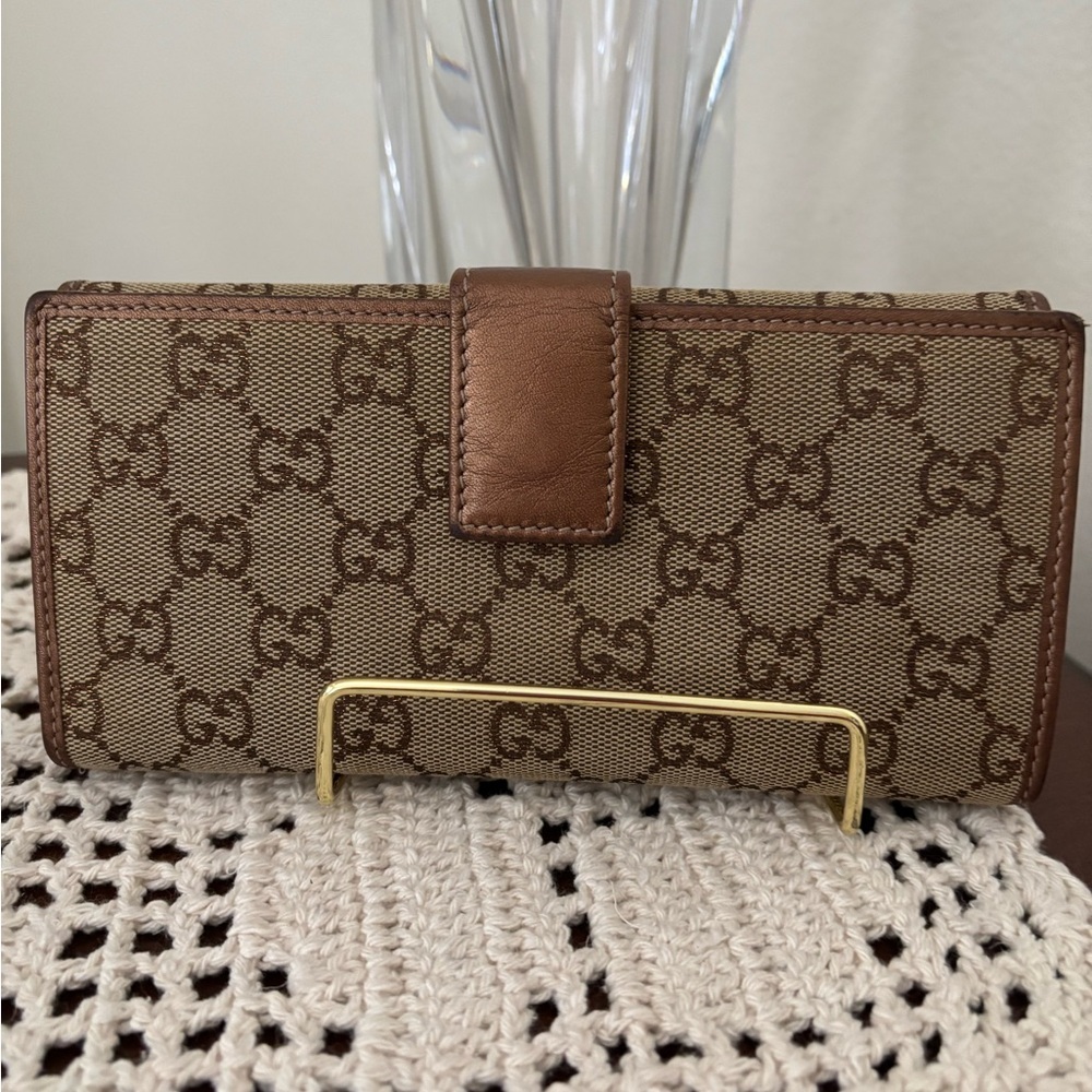 Gucci GG Logo Heart Canvas & Bronze Leather Continental Wallet - Picture 4 of 11